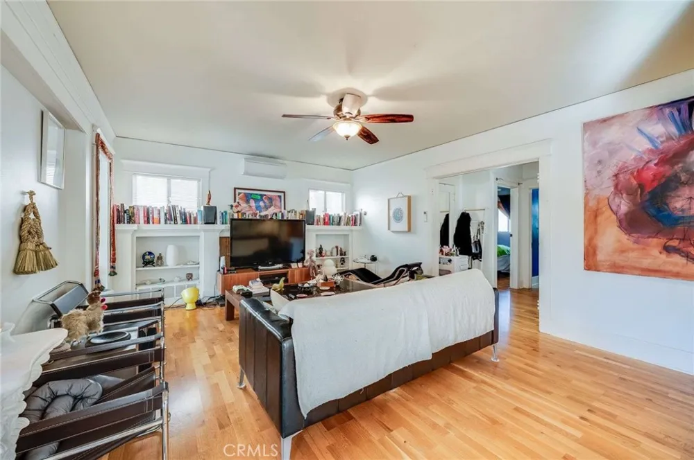 3215 Sherwood Avenue Alhambra, CA 91801