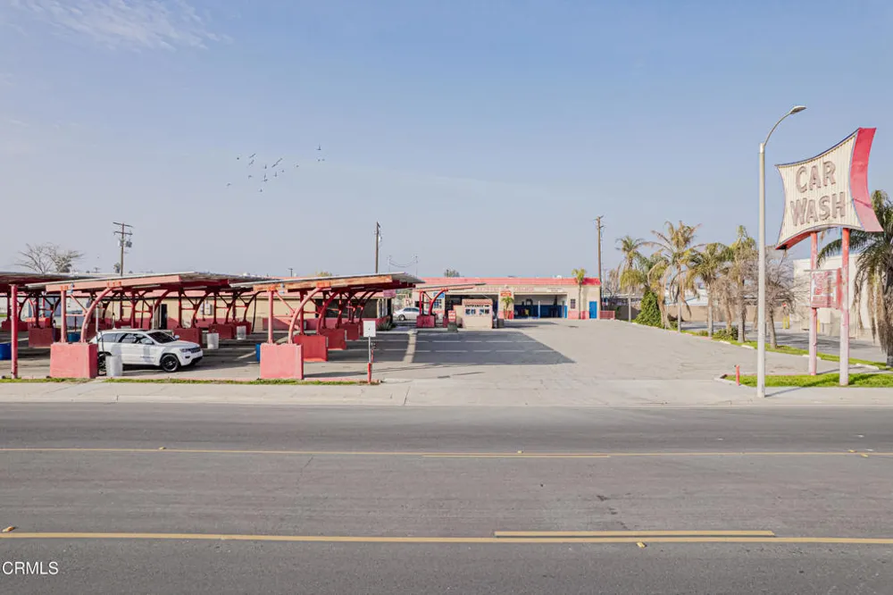 1407 High Street Delano, CA 93215