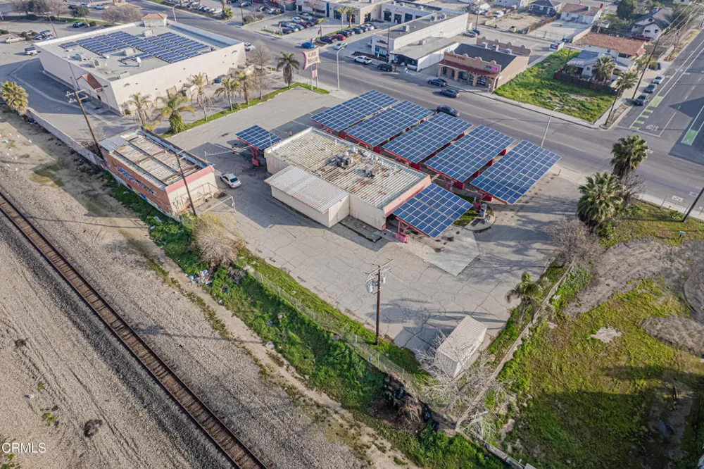 1407 High Street Delano, CA 93215