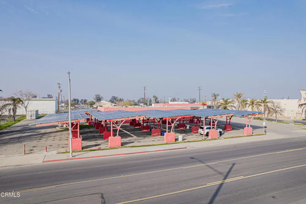 1407 High Street Delano, CA 93215