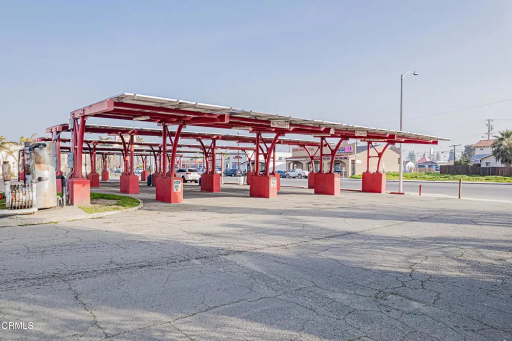 1407 High Street Delano, CA 93215