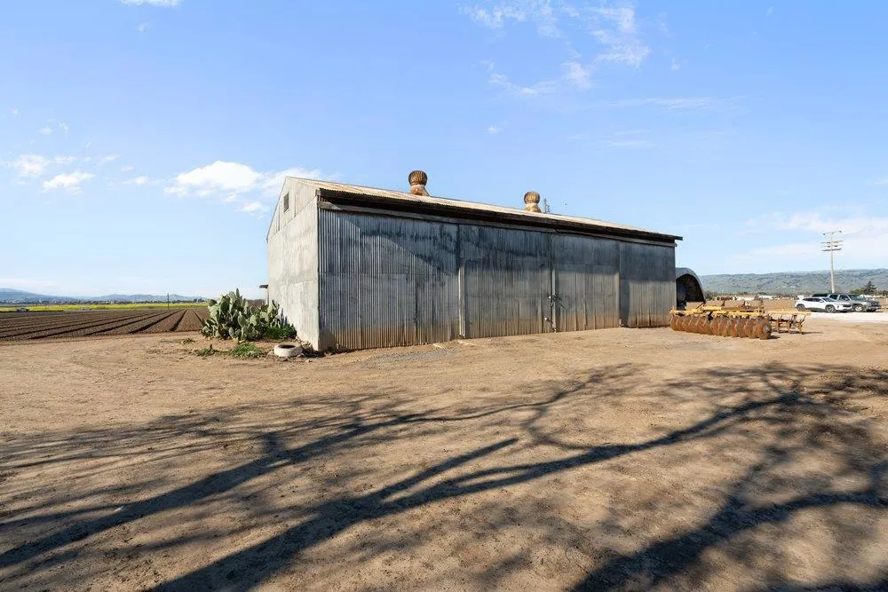 Bloomfield Avenue Gilroy, CA 95020