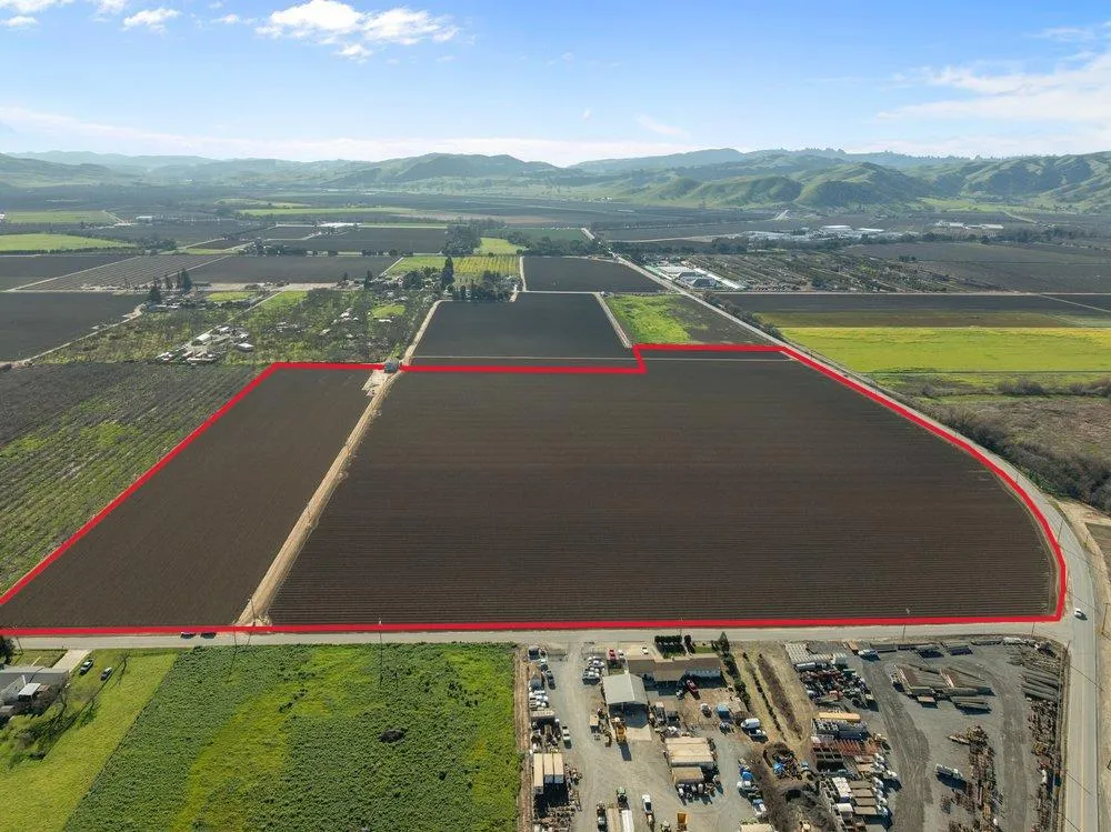 Bloomfield Avenue Gilroy, CA 95020