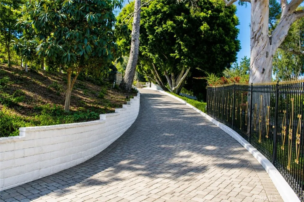 2621 Steeplechase Lane Diamond Bar, CA 91765