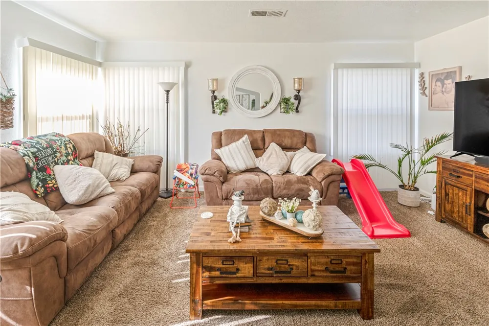 355 E Main Merced, CA 95340