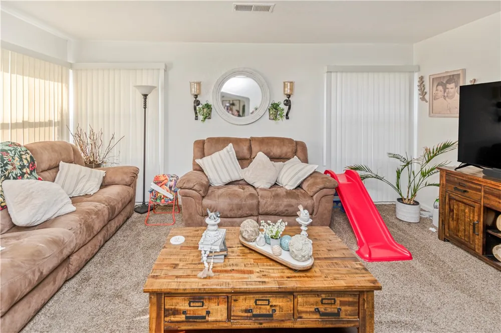 355 E Main Merced, CA 95340
