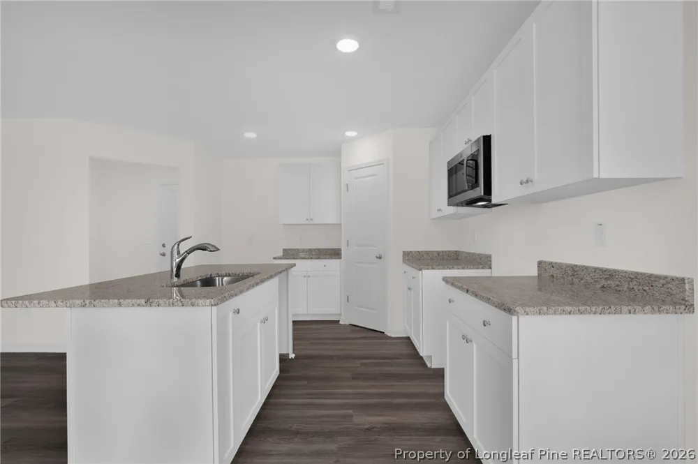 245 Buggy Top Lane Autryville, NC 28318