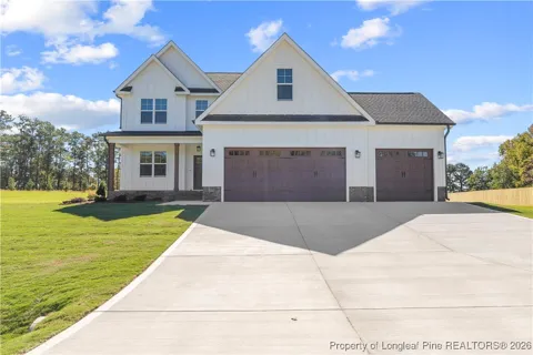 87 Croatoke Court