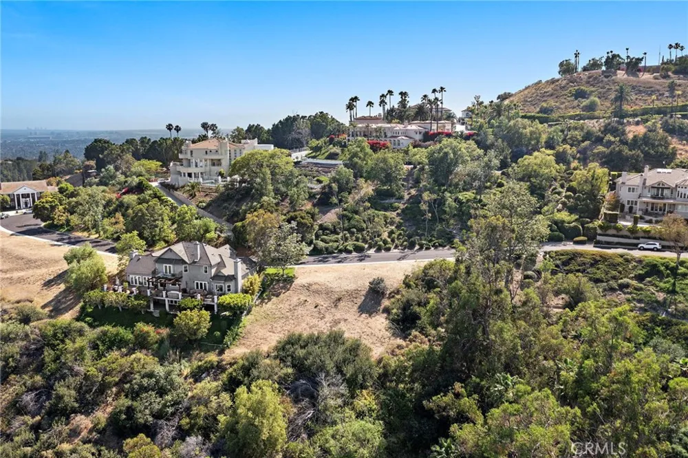 10192 St Cloud North Tustin, CA 92705