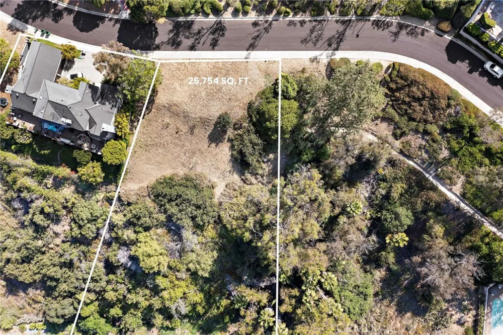 10192 St Cloud North Tustin, CA 92705