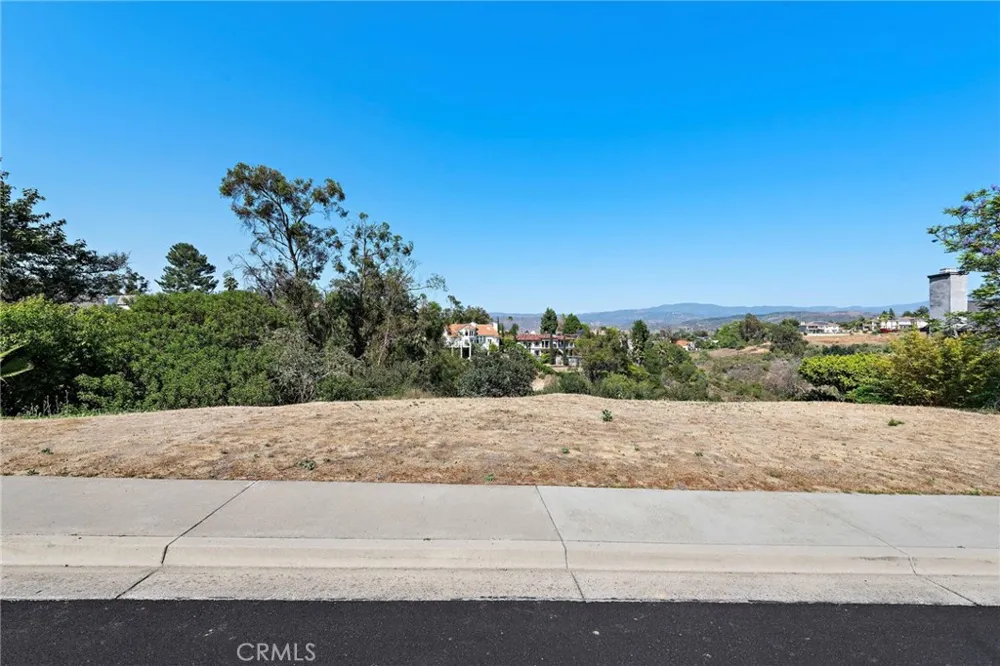 10192 St Cloud North Tustin, CA 92705