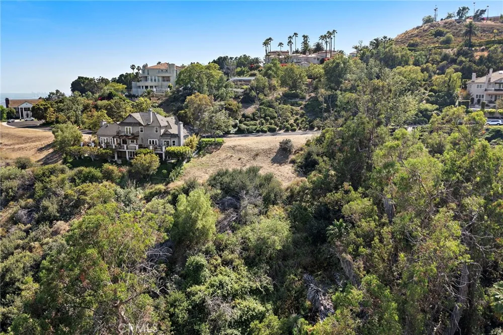 10192 St Cloud North Tustin, CA 92705
