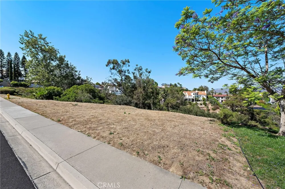 10192 St Cloud North Tustin, CA 92705