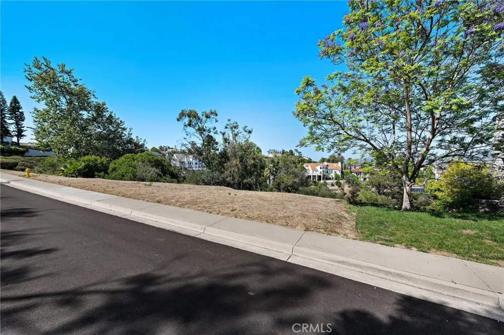 10192 St Cloud North Tustin, CA 92705