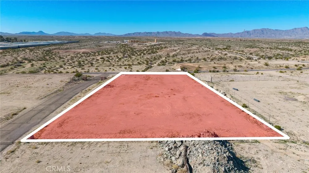 1773 River Run Needles, CA 92363