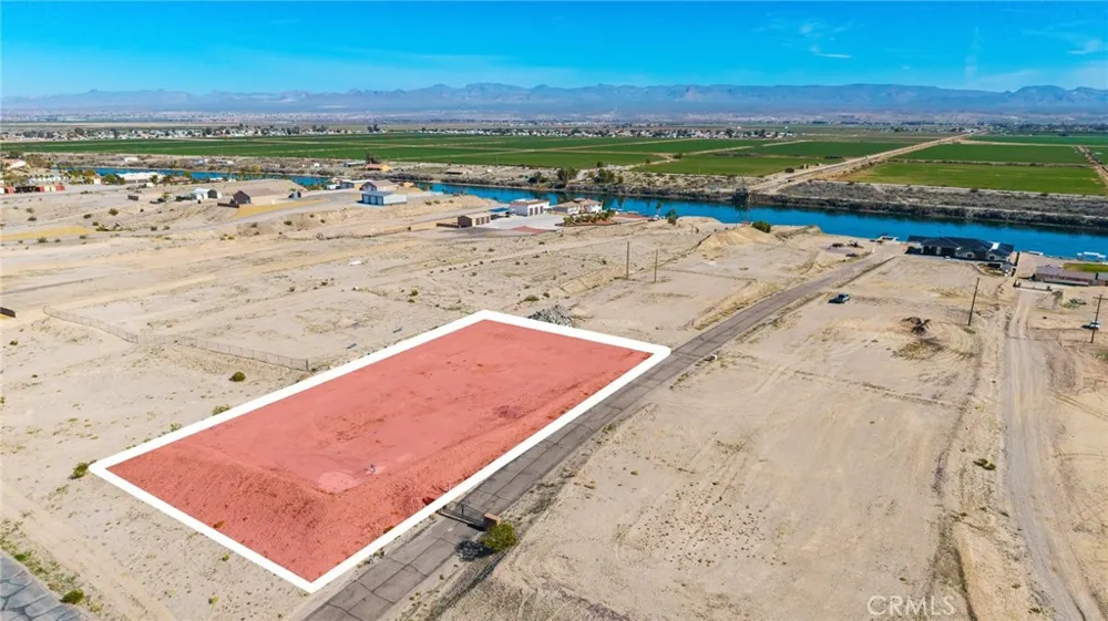 1773 River Run Needles, CA 92363