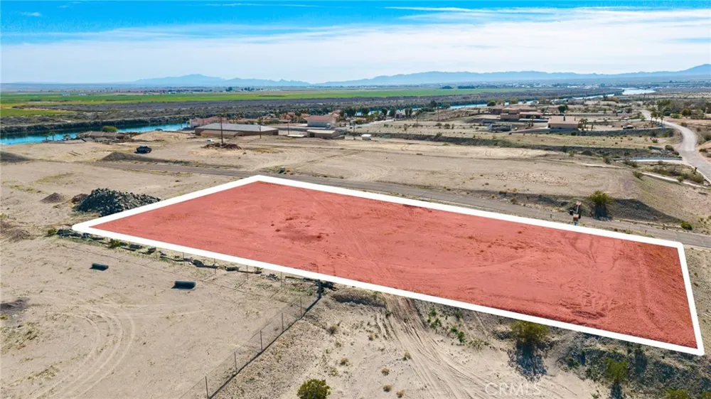 1773 River Run Needles, CA 92363