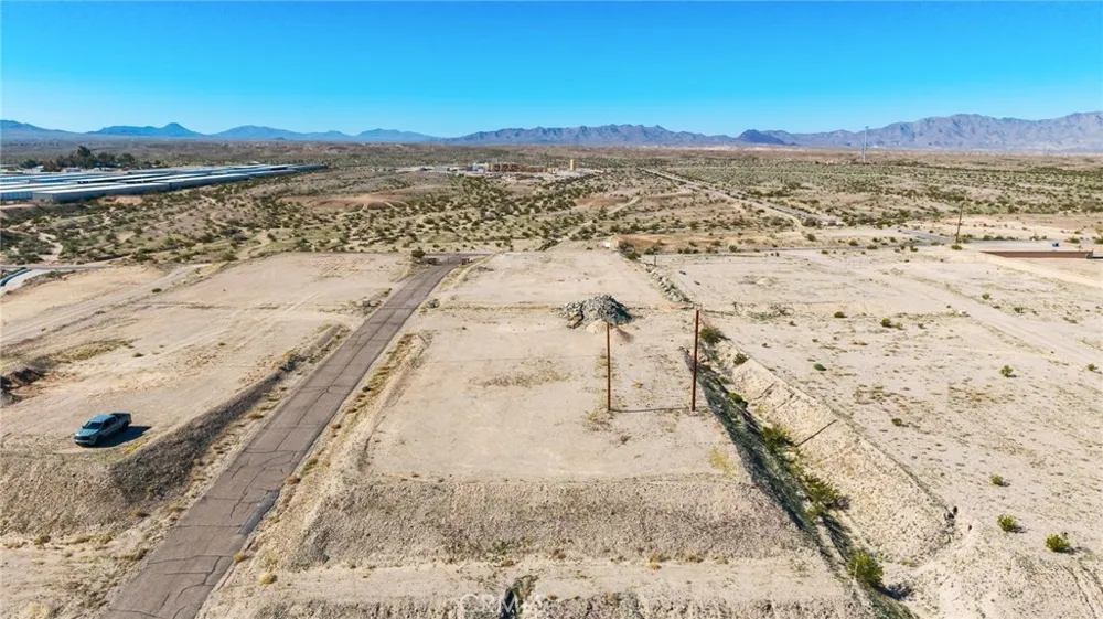 1779 River Run Needles, CA 92363