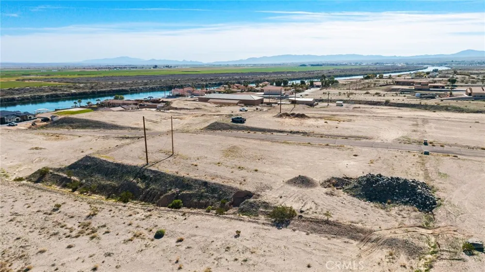 1779 River Run Needles, CA 92363