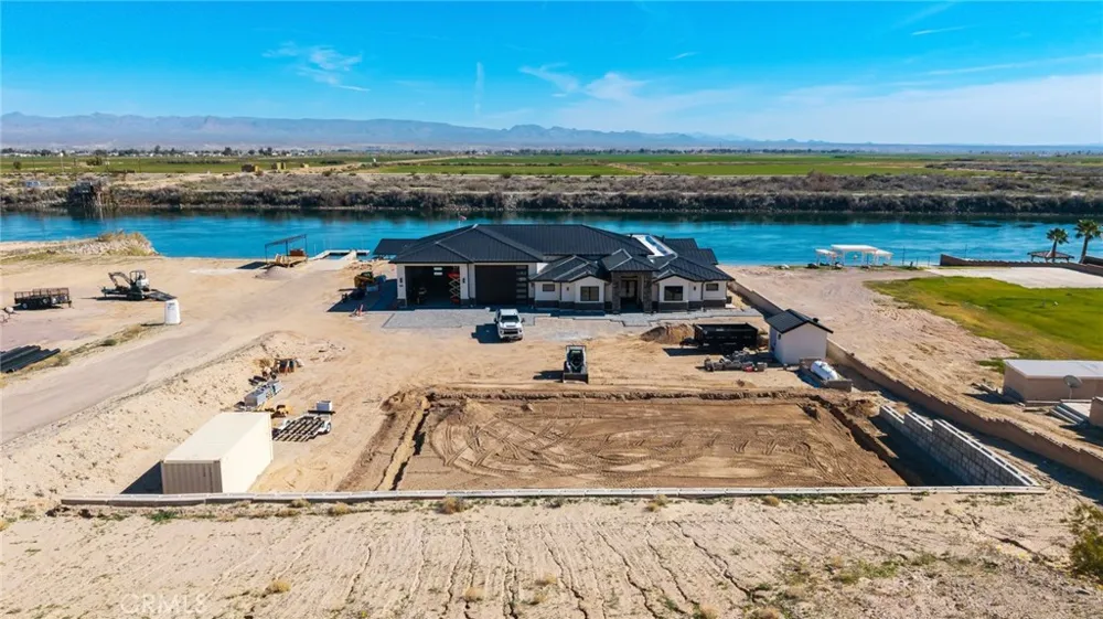 1791 River Run Needles, CA 92363