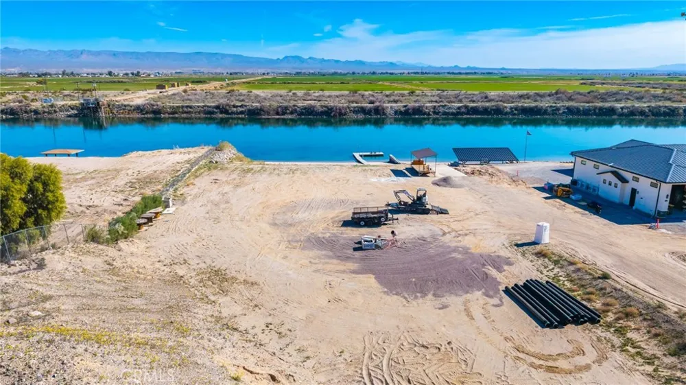 1791 River Run Needles, CA 92363