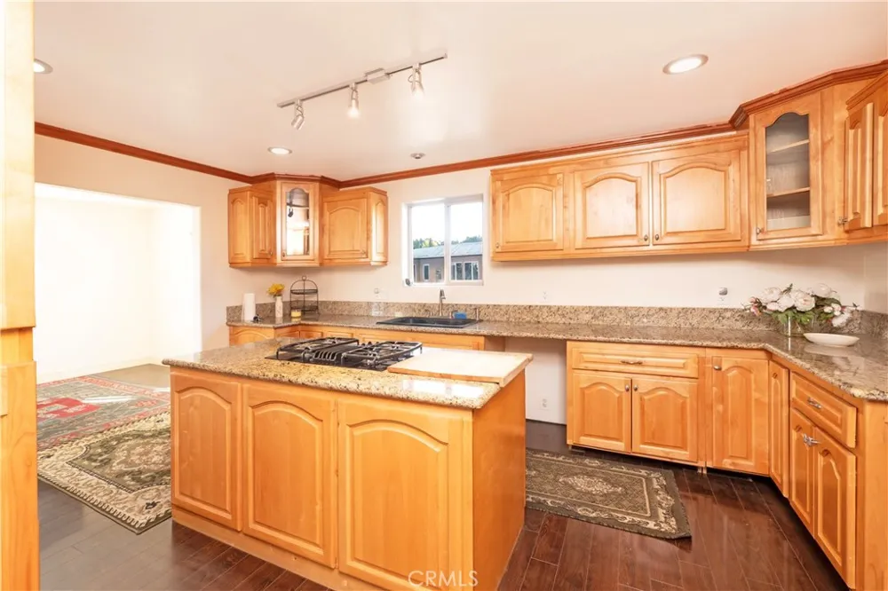 4459 Merced Baldwin Park, CA 91706