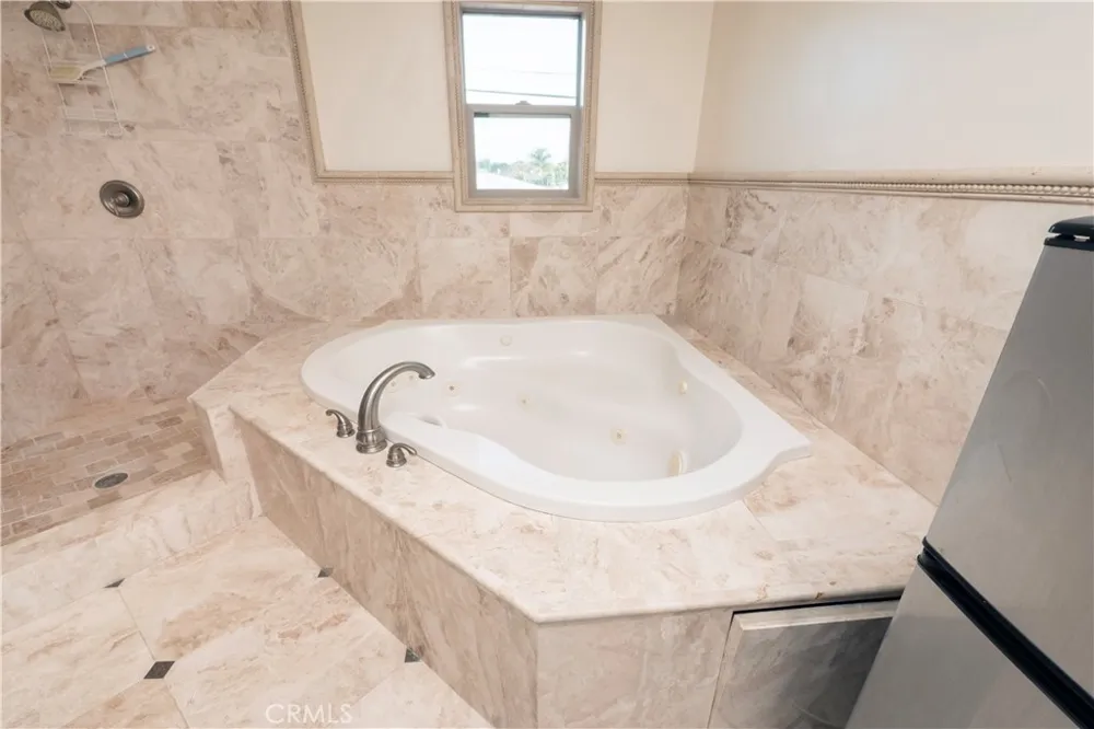 4459 Merced Baldwin Park, CA 91706