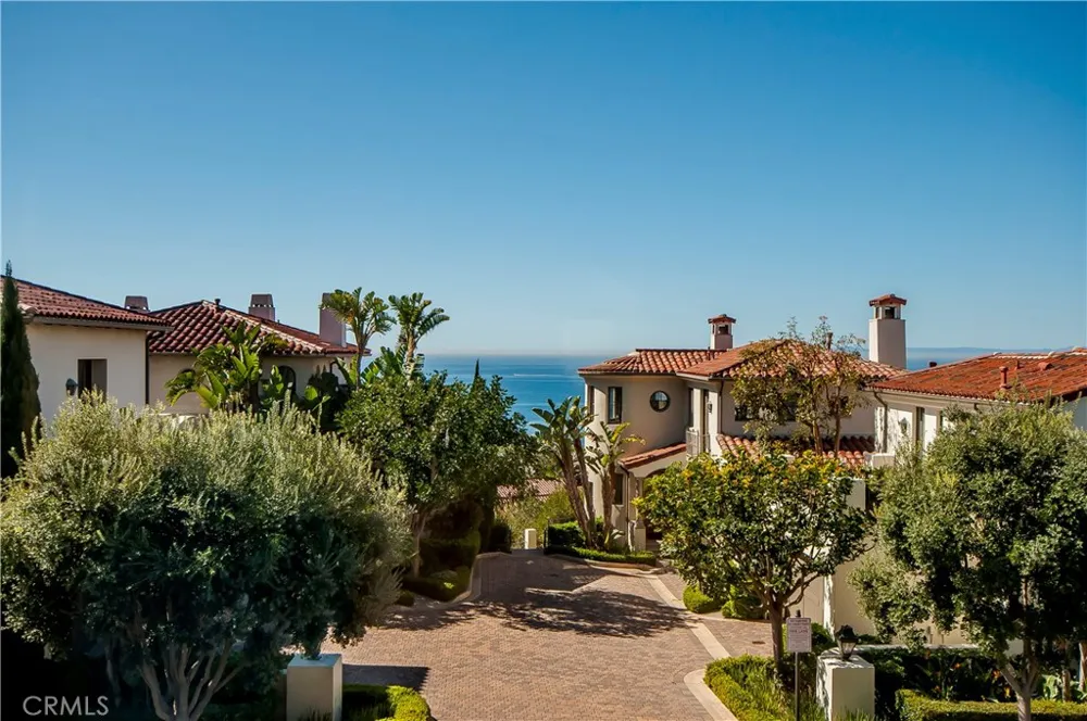 142 Sidney Bay Drive #31 Newport Coast, CA 92657