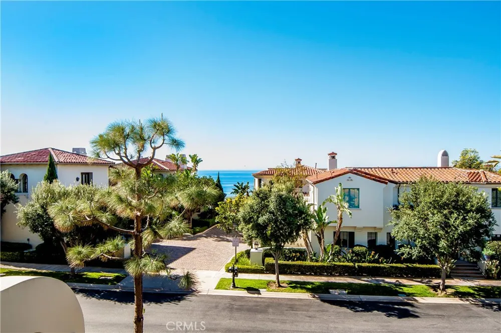142 Sidney Bay Drive #31 Newport Coast, CA 92657