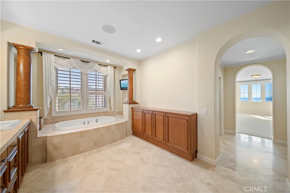 142 Sidney Bay Drive #31 Newport Coast, CA 92657