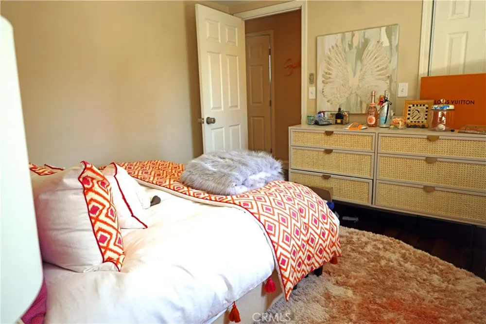 365 Magnolia Orange, CA 92866