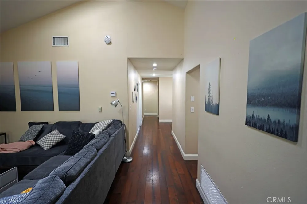 365 Magnolia Orange, CA 92866
