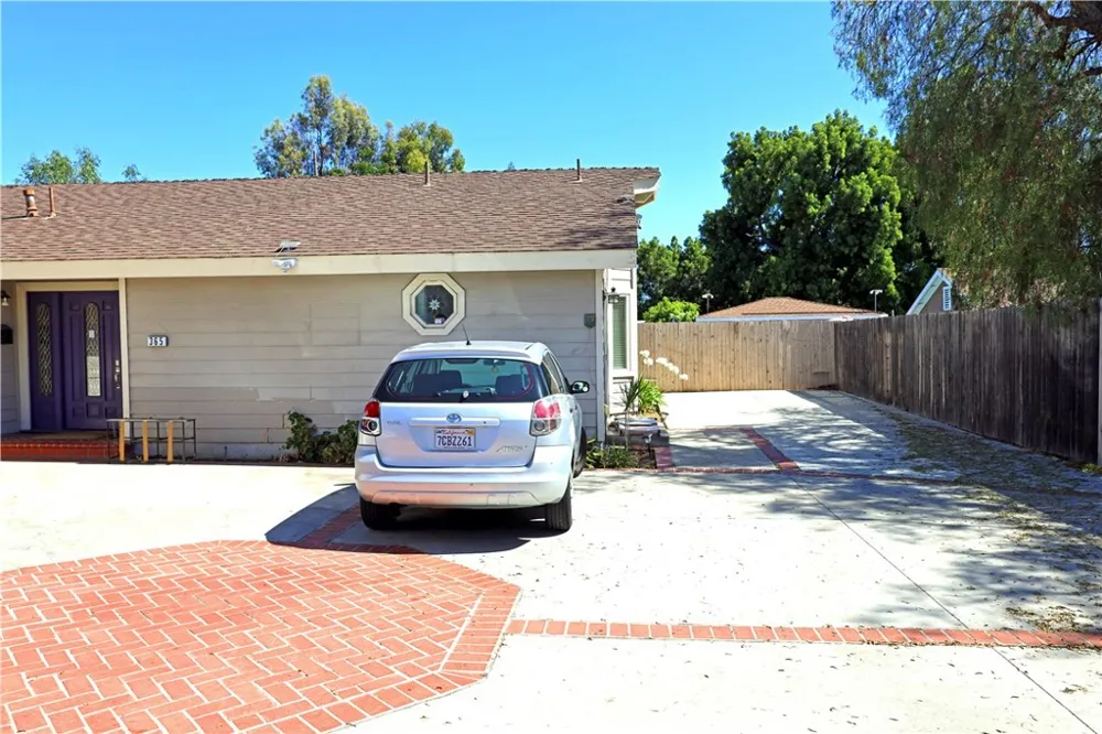 365 Magnolia Orange, CA 92866