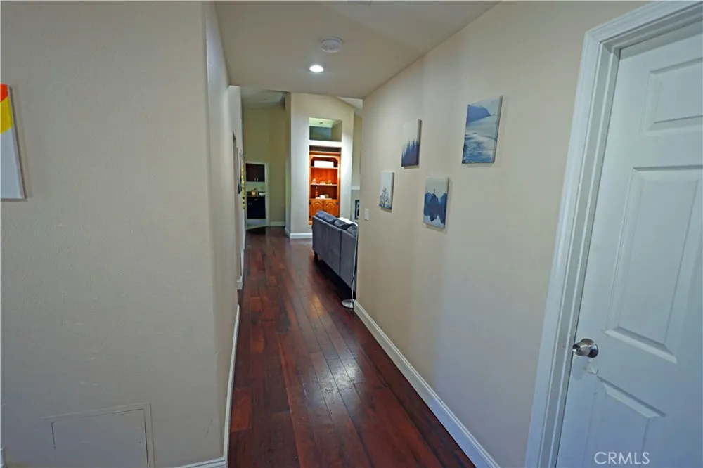 365 Magnolia Orange, CA 92866