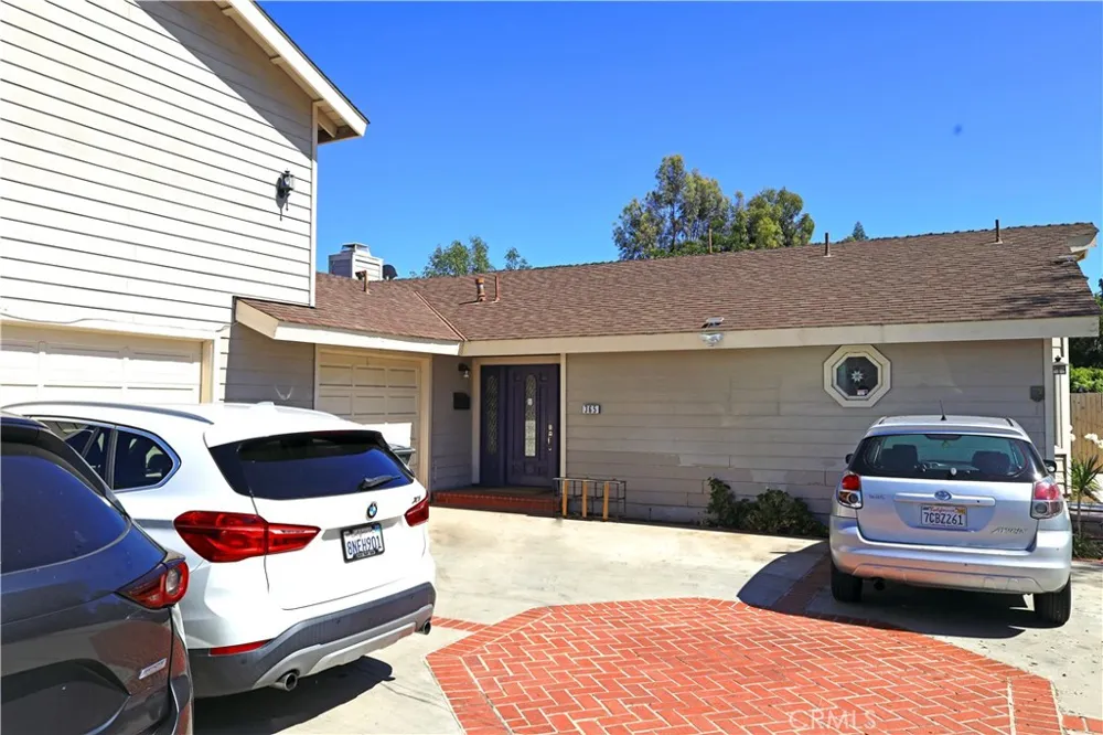 365 Magnolia Orange, CA 92866