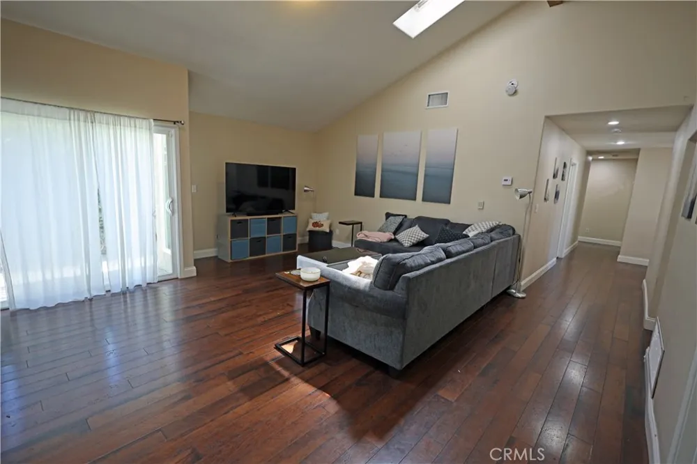 365 Magnolia Orange, CA 92866
