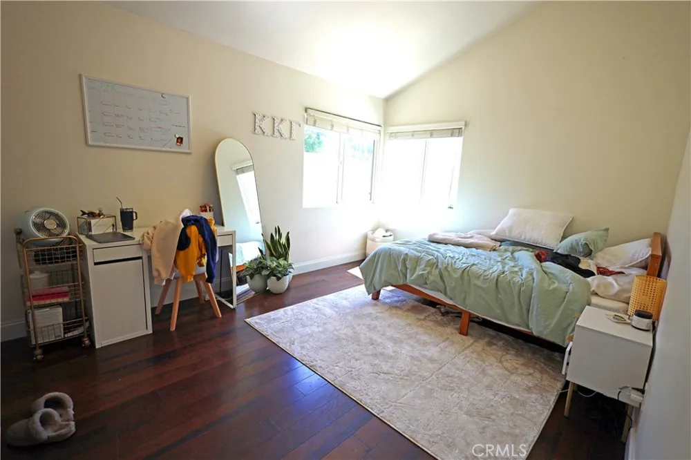 365 Magnolia Orange, CA 92866