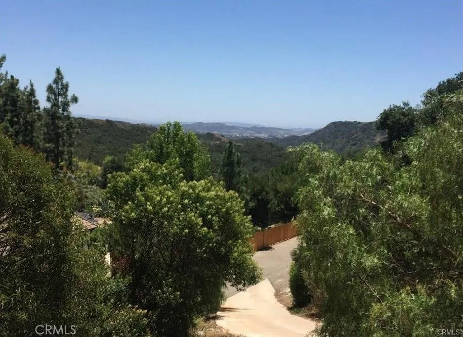 19361 Oakie Doakie Trabuco Canyon, CA 92679