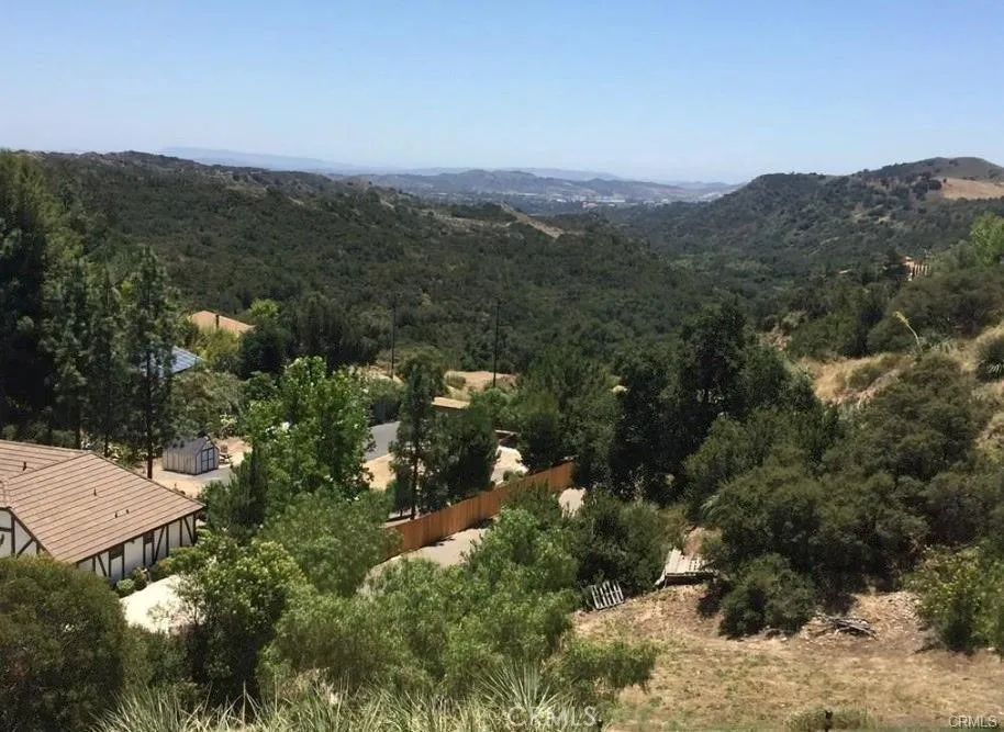 19361 Oakie Doakie Trabuco Canyon, CA 92679