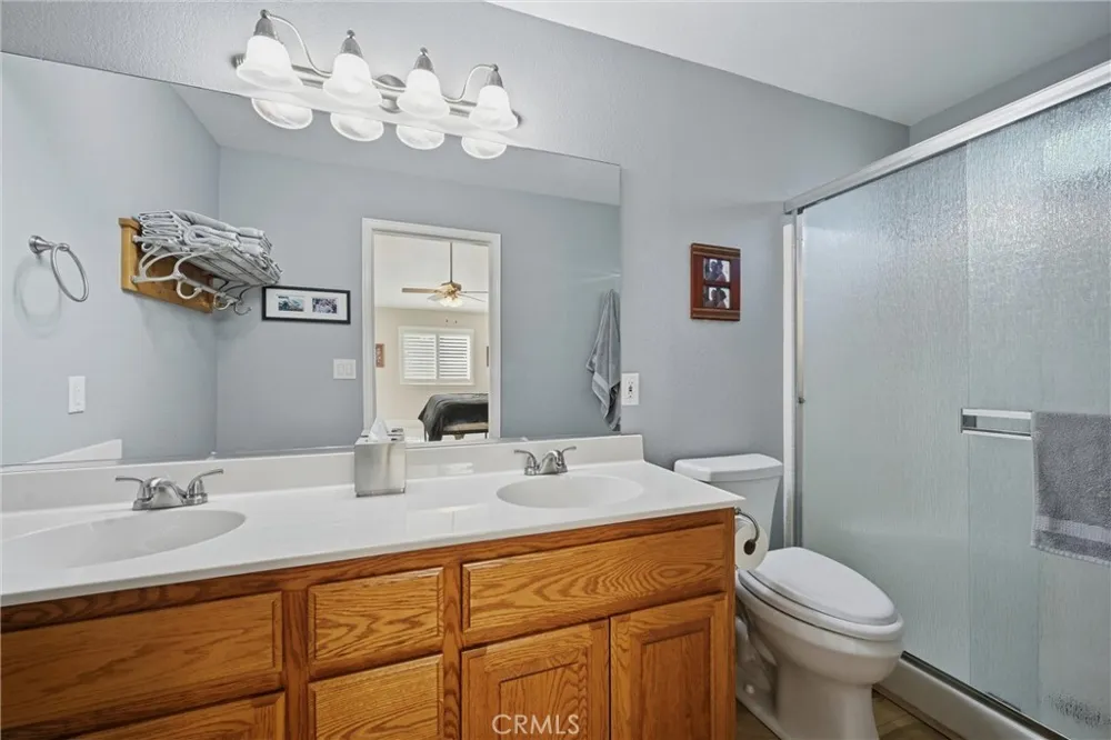 19093 Ravenhill Road Hidden Valley Lake, CA 95467