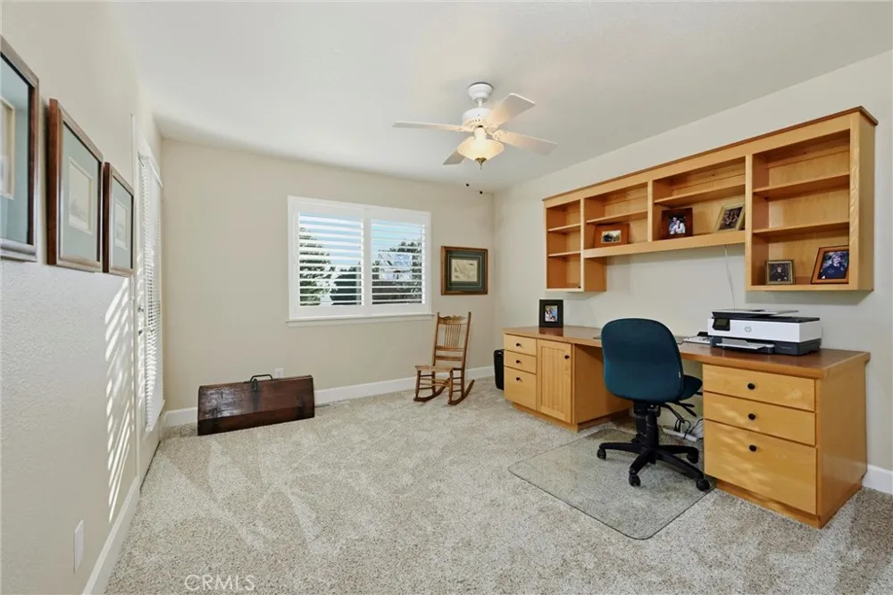 19093 Ravenhill Road Hidden Valley Lake, CA 95467