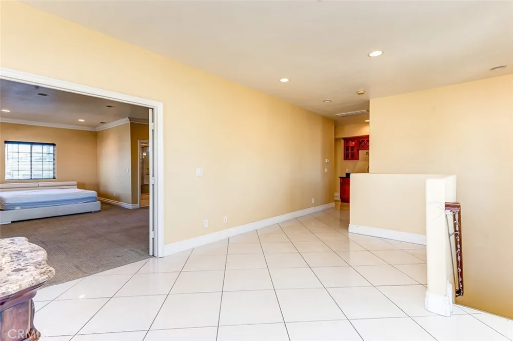 4326 Clara St. Cudahy, CA 90201