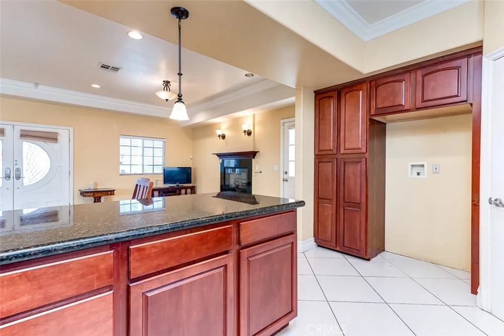 4326 Clara St. Cudahy, CA 90201