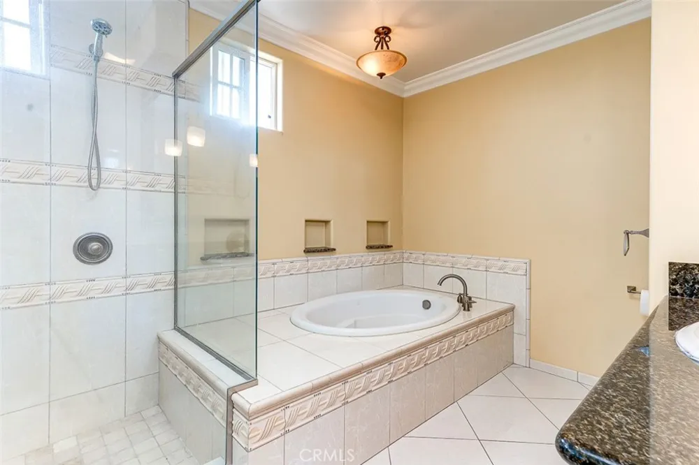 4326 Clara St. Cudahy, CA 90201