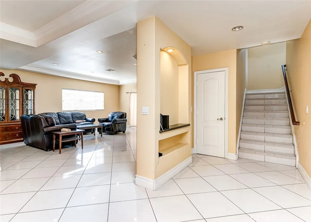4326 Clara St. Cudahy, CA 90201
