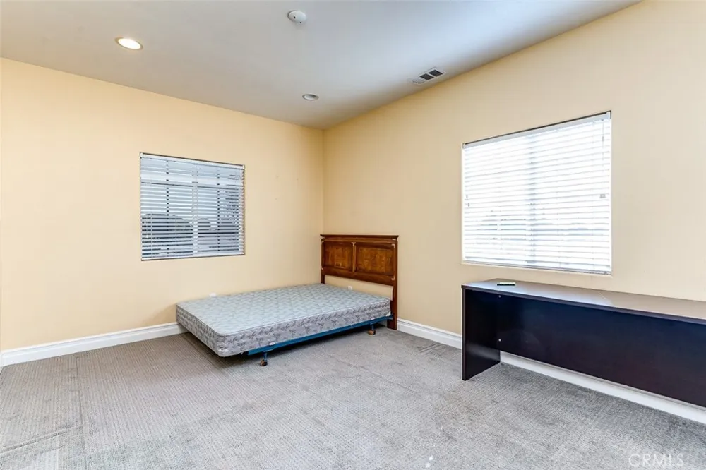 4326 Clara St. Cudahy, CA 90201