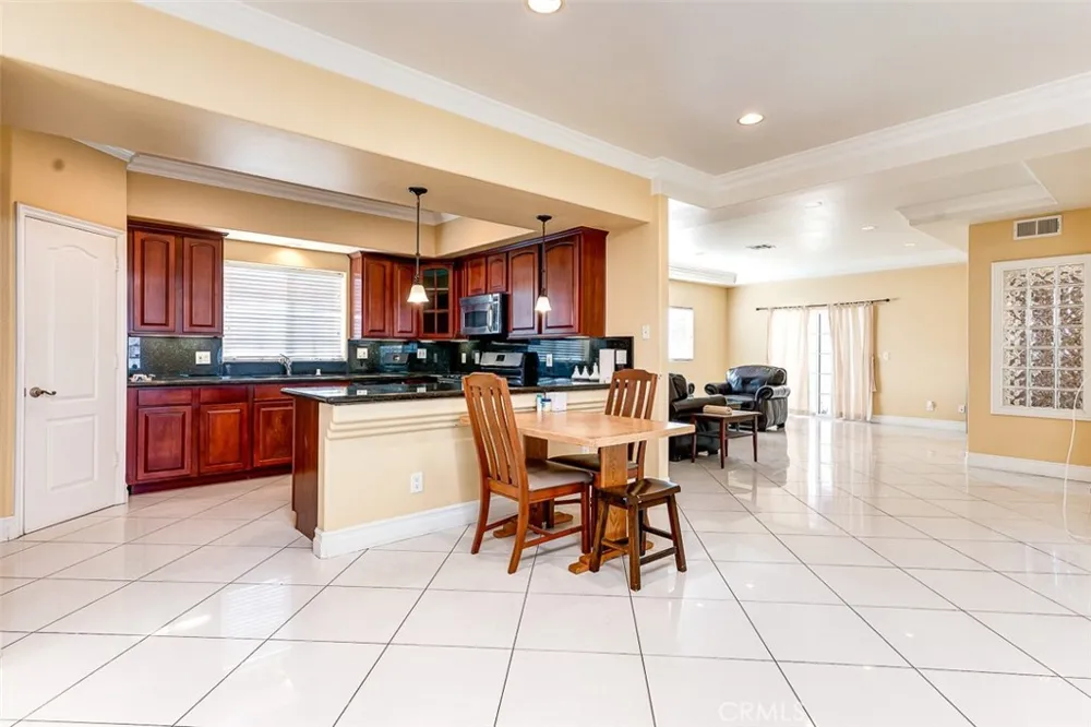 4326 Clara St. Cudahy, CA 90201