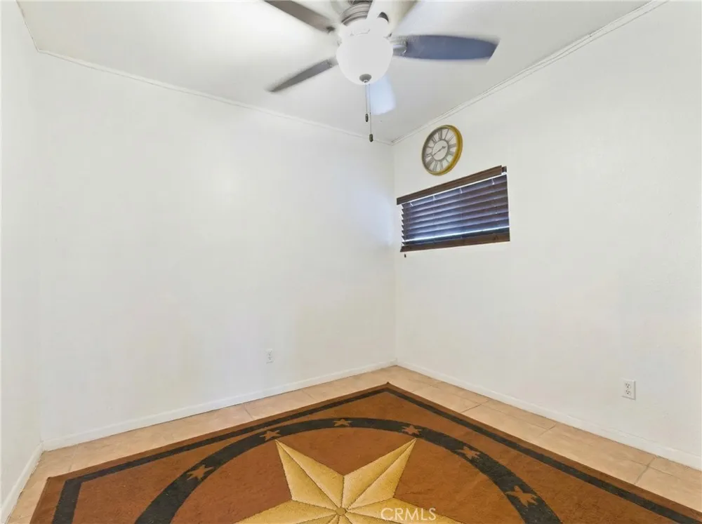 8211 Wilbarn Paramount, CA 90723