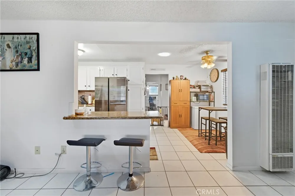 8211 Wilbarn Paramount, CA 90723