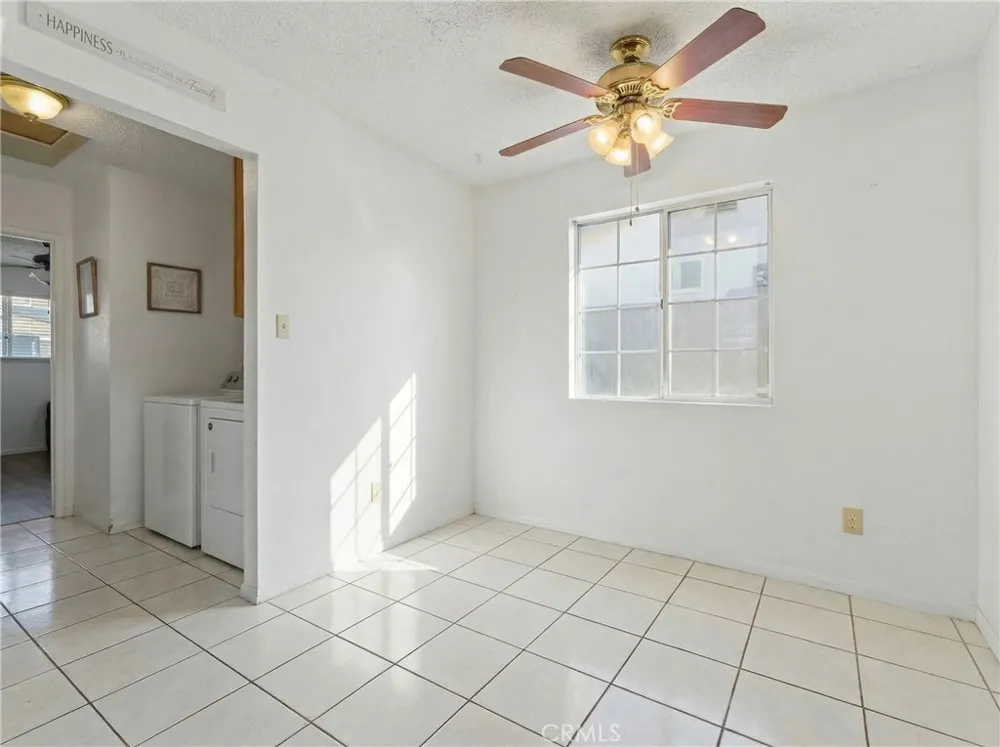 8211 Wilbarn Paramount, CA 90723